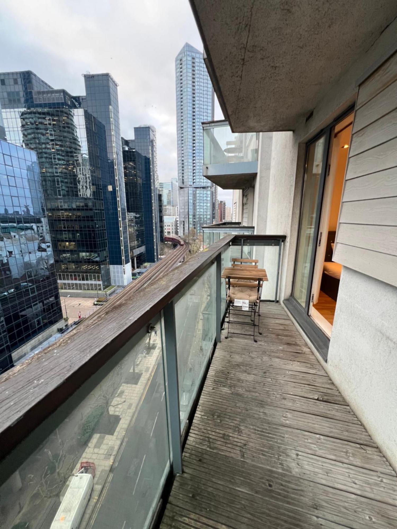 Greenwich Canary Wharf O2 Arena Excel London Apartment Apartment