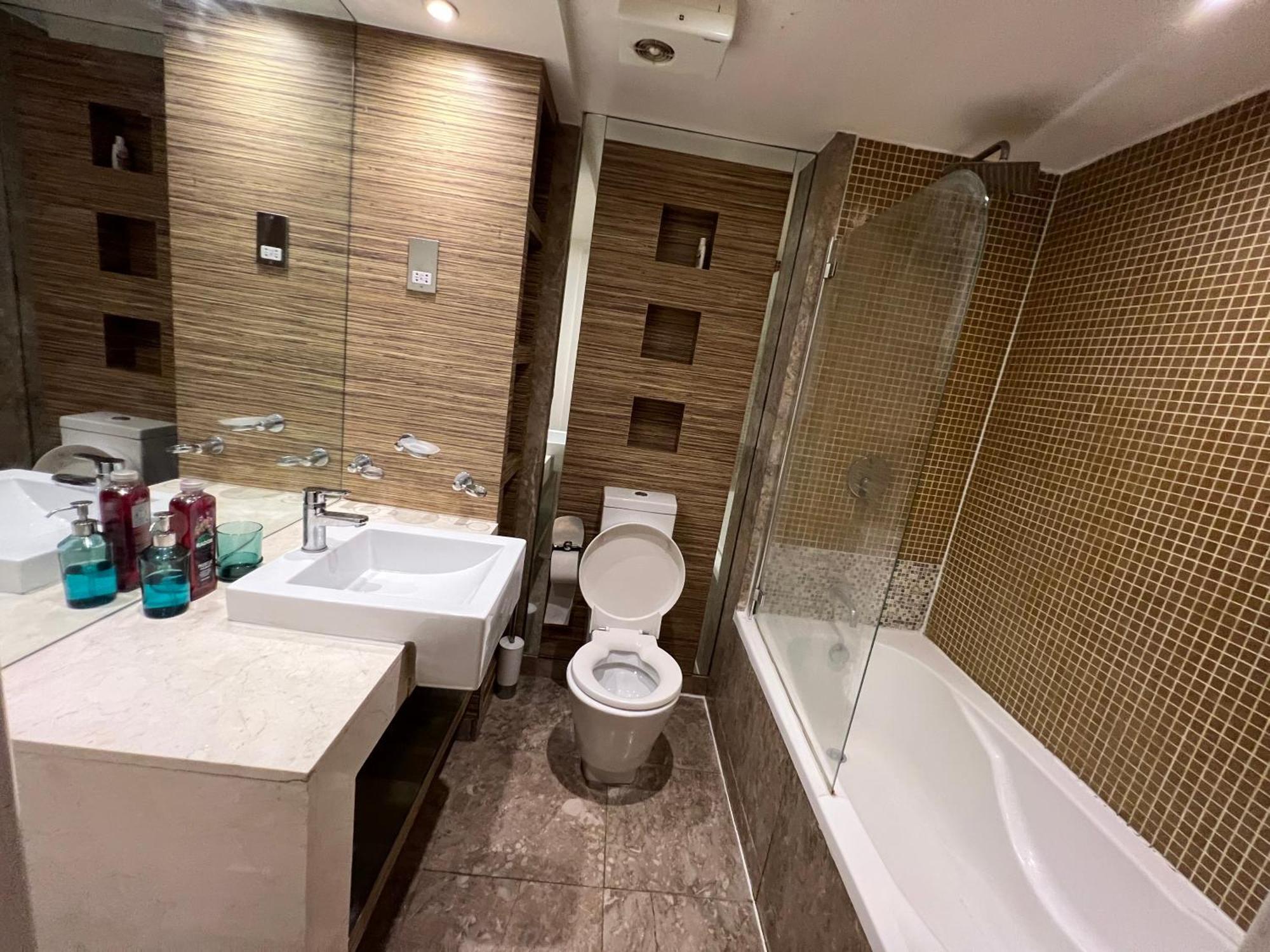 Greenwich Canary Wharf O2 Arena Excel London Apartment Apartment London