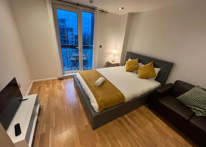 Greenwich Canary Wharf O2 Arena Excel London Apartment
